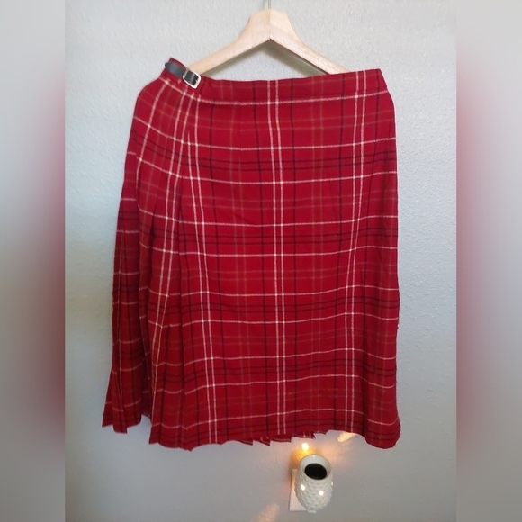 James Pringle Weavers of Inverness Scottish Kilt Red Plaid Wool 14 UK16 - Picture 2 of 9